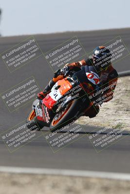 media/Nov-01-2025-TrackDaz (Sat) [[2b4d5192bc]]/B Group/1220pm (Turn 2 Outside)/